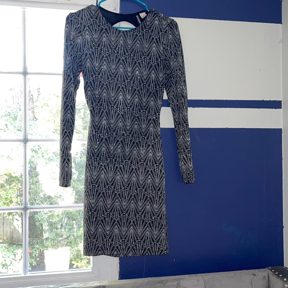 Sparkled Dress with Back open